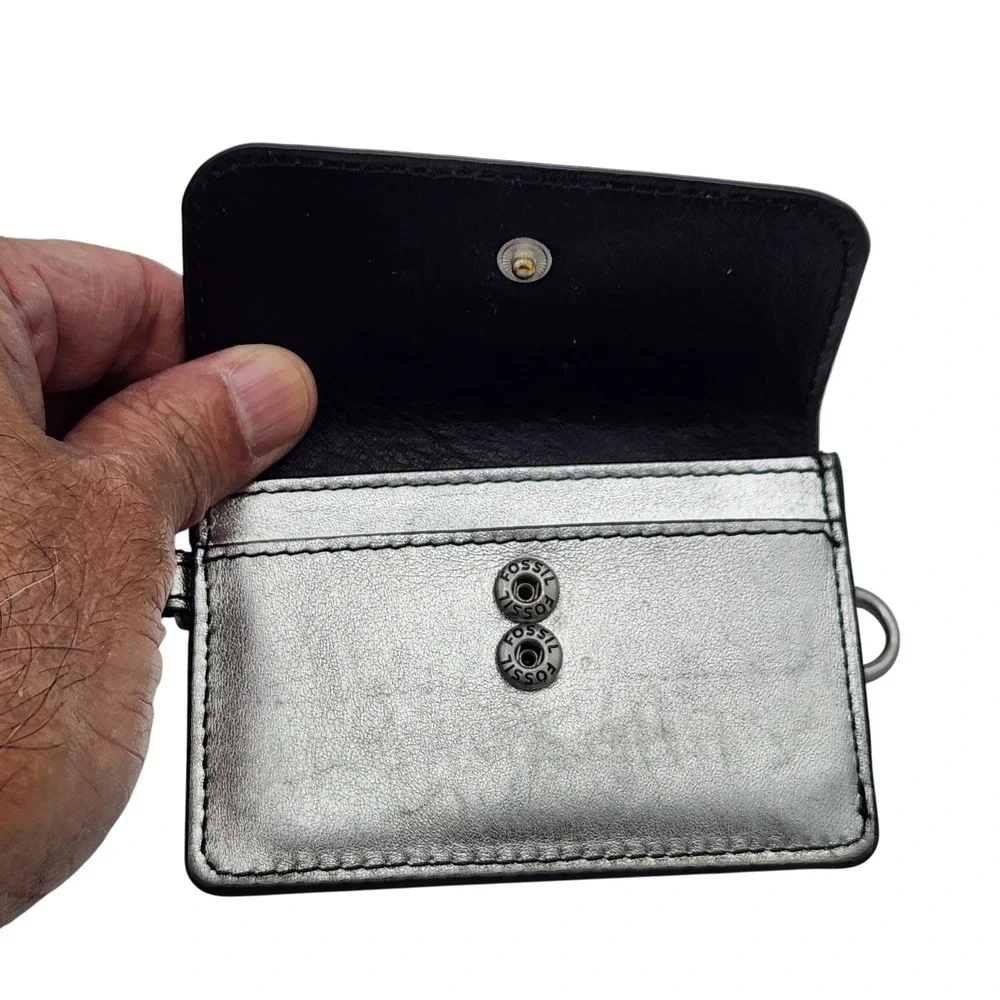 Fossil Valerie Leather‎ Card Case Silver Metallic Keychain Clip